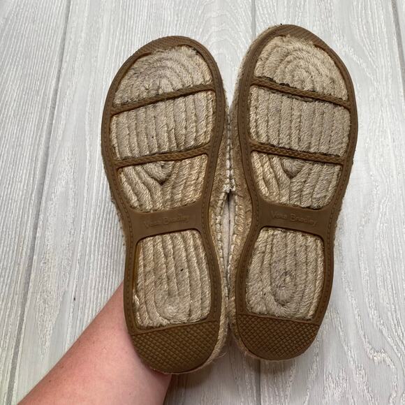 Vera Bradley Women's The Dune Tan Floral Embroidered Espadrille Slip On Flats 9 - Picture 6 of 8